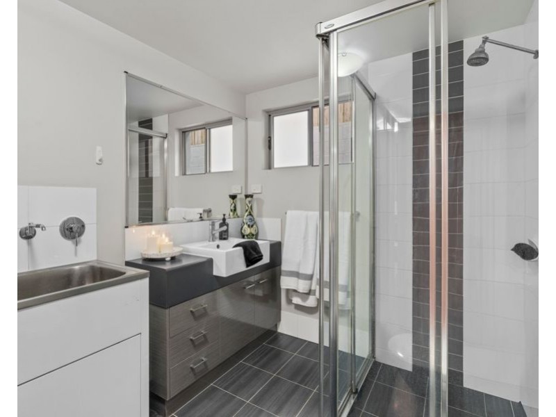 2/37 Palmer st, Greenslopes QLD 4120