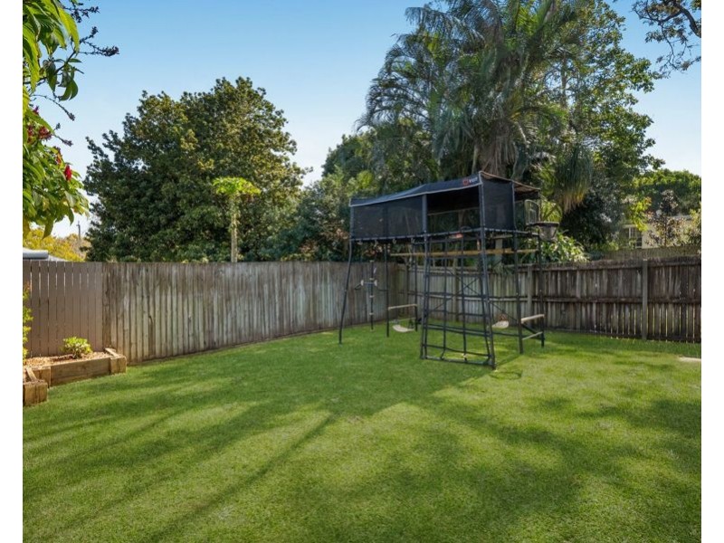63 Stella St, Holland Park QLD 4121