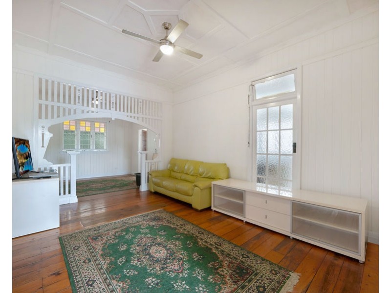 49 Sarah St, Annerley QLD 4103