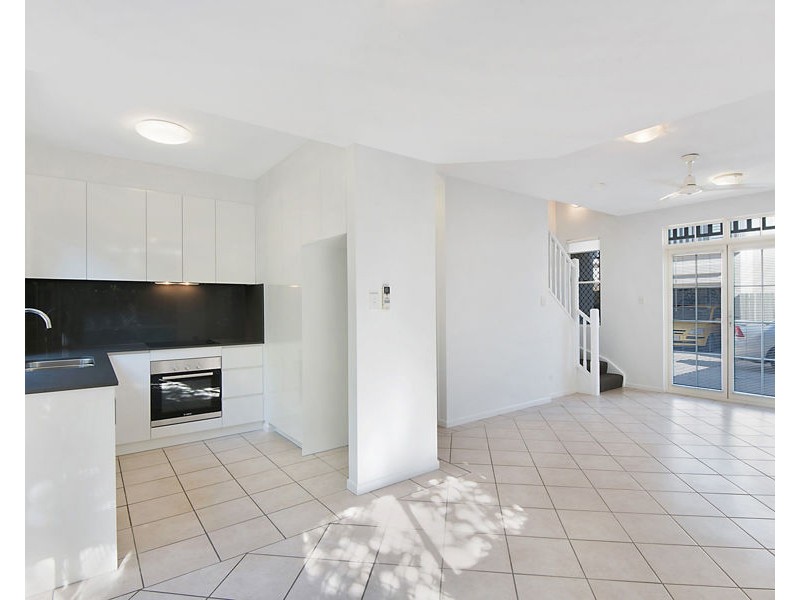3/24 Cambridge Street, Bulimba QLD 4171