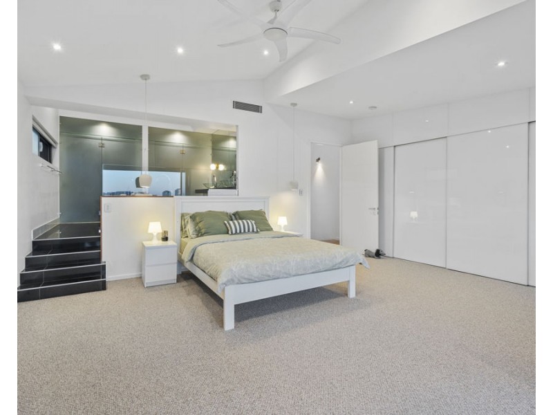 7 Myuna Street, Balmoral QLD 4171