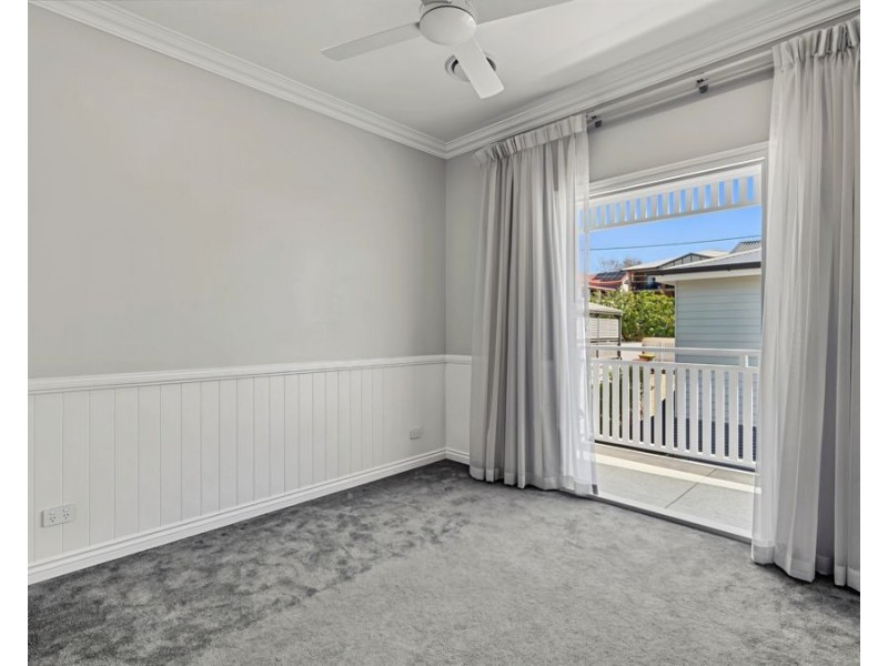 66A Shakespeare Street, Coorparoo QLD 4151