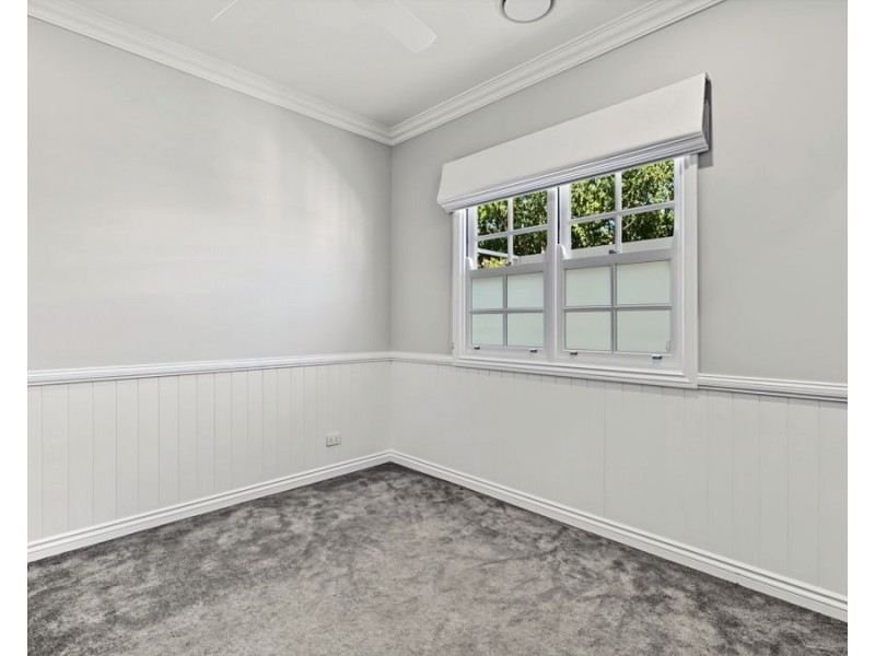 66A Shakespeare Street, Coorparoo QLD 4151