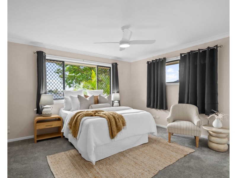 6 Coolmunda Street, Mansfield QLD 4122