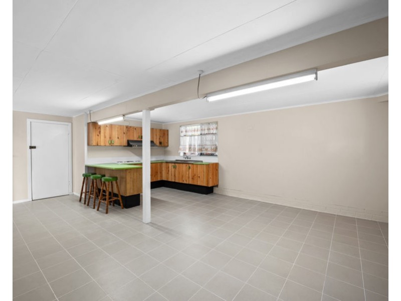 6 Coolmunda Street, Mansfield QLD 4122