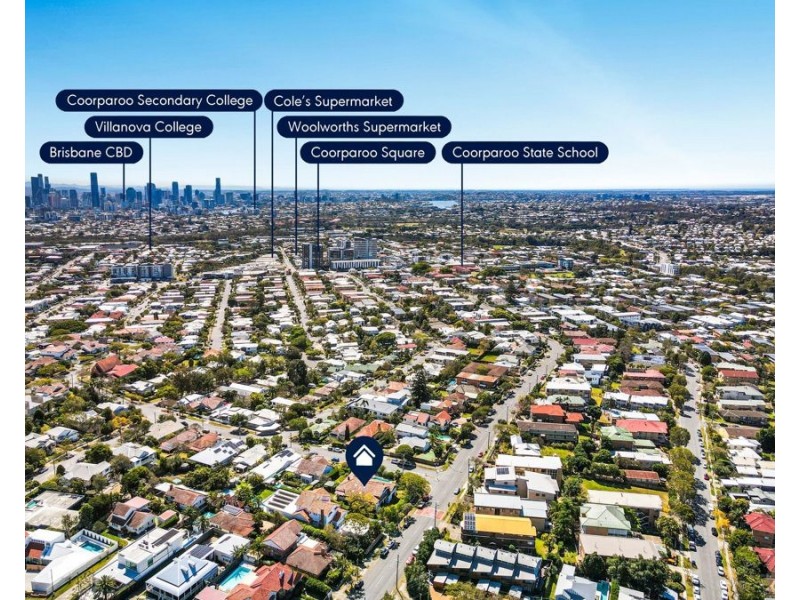 303 Cavendish Rd (Cnr Emlyn St), Coorparoo QLD 4151