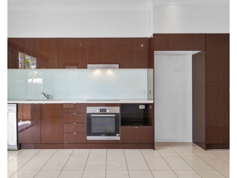 4/39 Orana Street, Carina QLD 4152