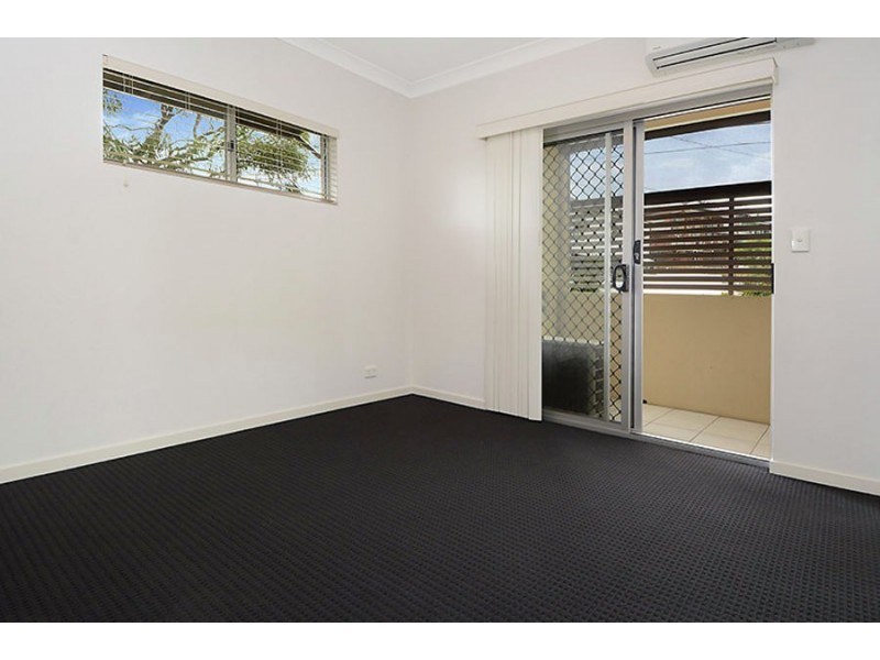 4/19 Ridge St, Greenslopes QLD 4120