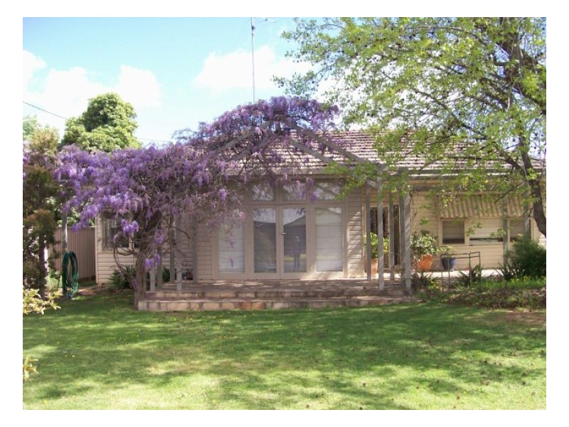 33 COBRAM ST, Berrigan NSW 2712