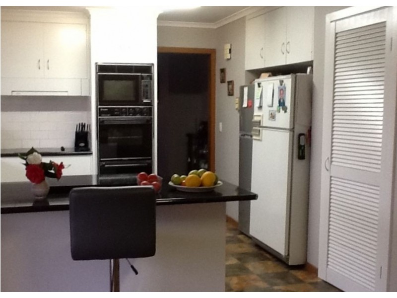 8 GOLF VIEW CT, Berrigan NSW 2712