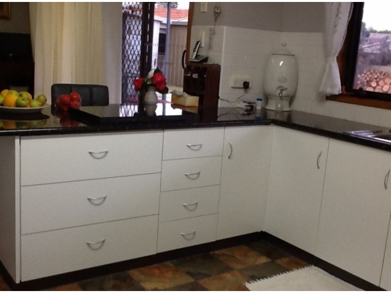 8 GOLF VIEW CT, Berrigan NSW 2712