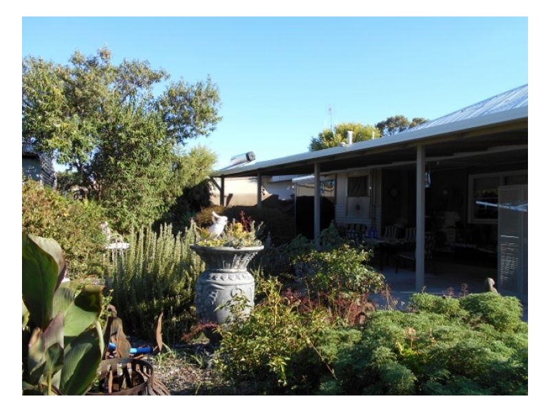 28 Davis St, Berrigan NSW 2712