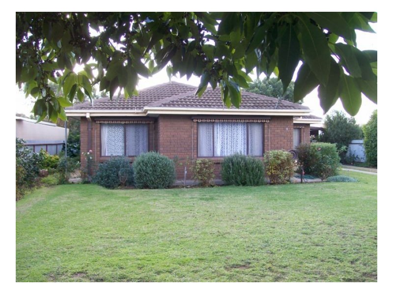 14 Momalong St, Berrigan NSW 2712