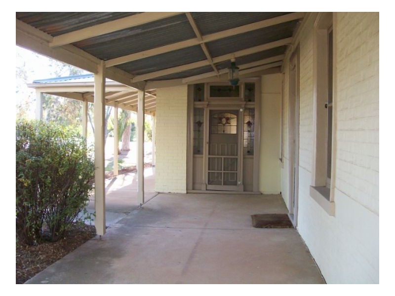 2 Barooga St, Berrigan NSW 2712