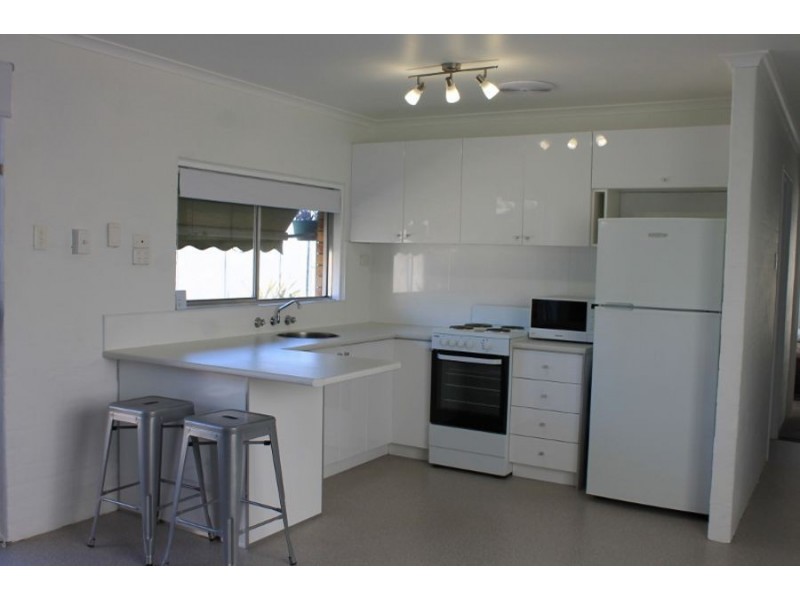 19 Flynn St, Berrigan NSW 2712