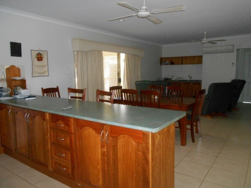 14 Alexander Avenue, Berrigan NSW 2712