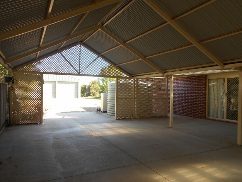 14 Alexander Avenue, Berrigan NSW 2712