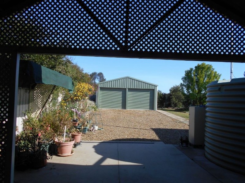 14 Alexander Avenue, Berrigan NSW 2712