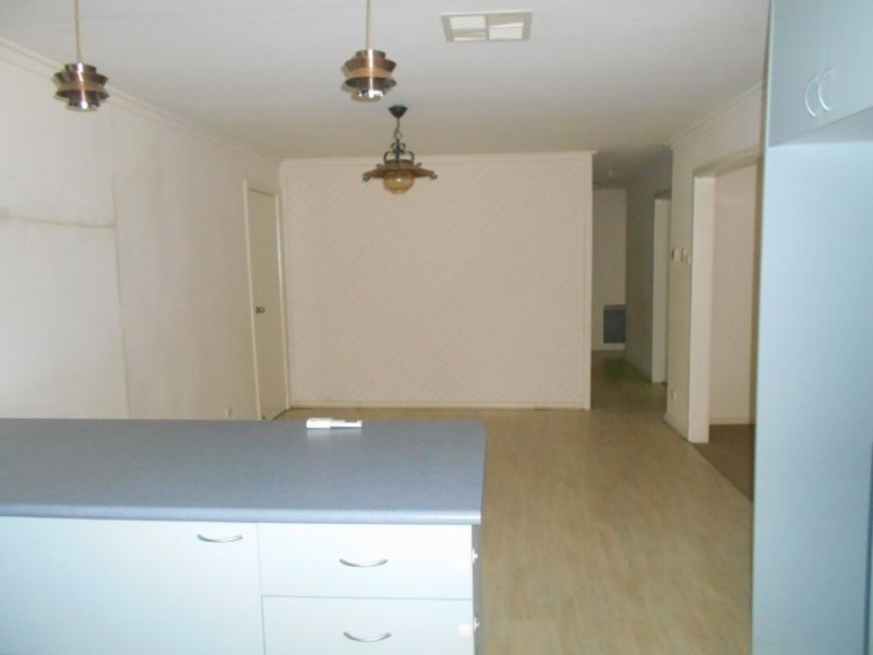 18 Flynn St, Berrigan NSW 2712