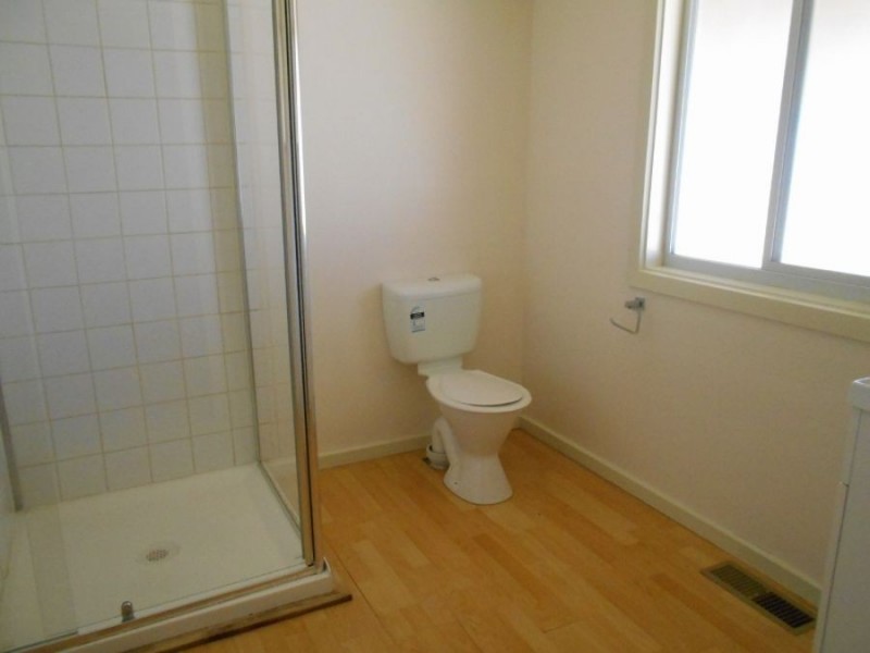 18 Flynn St, Berrigan NSW 2712