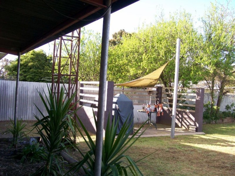 18 Flynn St, Berrigan NSW 2712