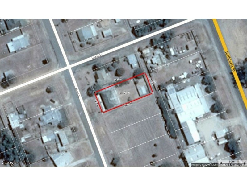 18 Flynn St, Berrigan NSW 2712