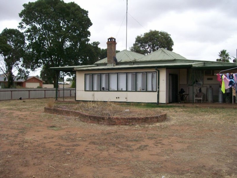 86 Barooga St, Berrigan NSW 2712