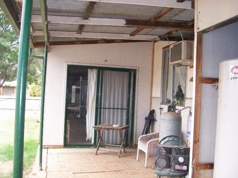 86 Barooga St, Berrigan NSW 2712