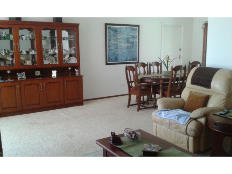 6 William St, Finley NSW 2713