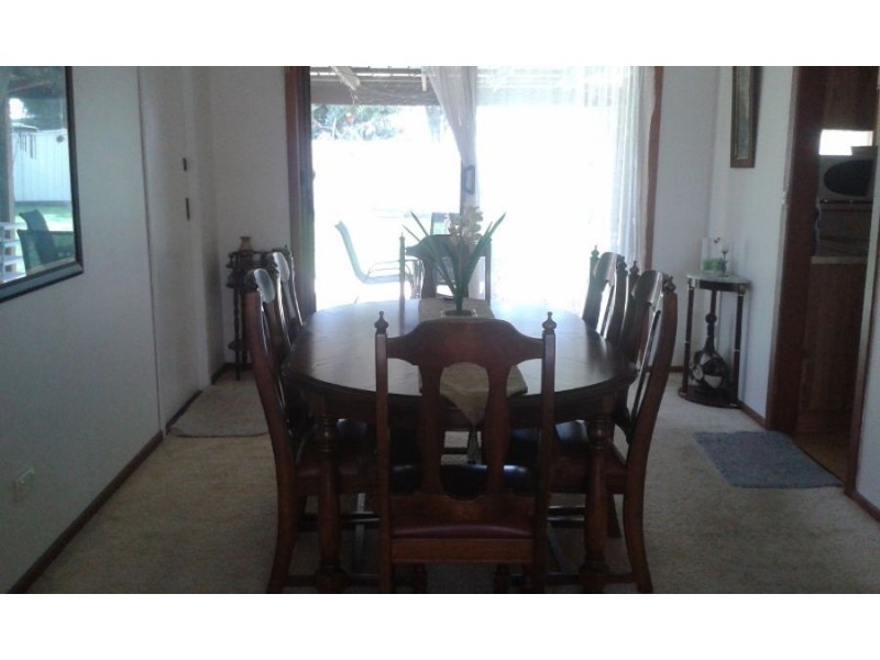 6 William St, Finley NSW 2713