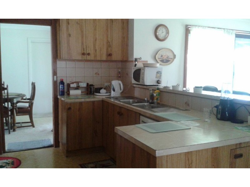 6 William St, Finley NSW 2713