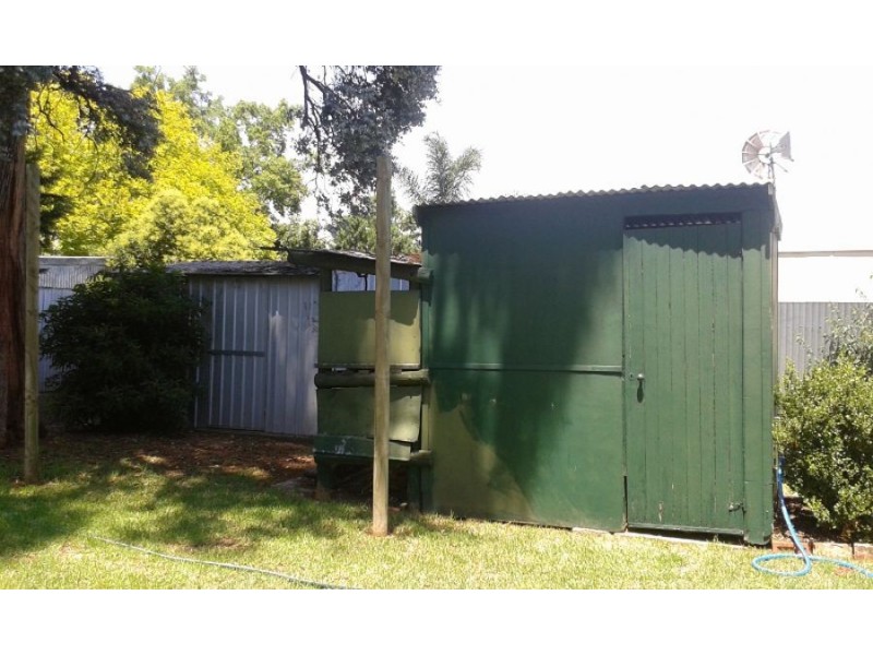 90 Tocumwal St, Finley NSW 2713