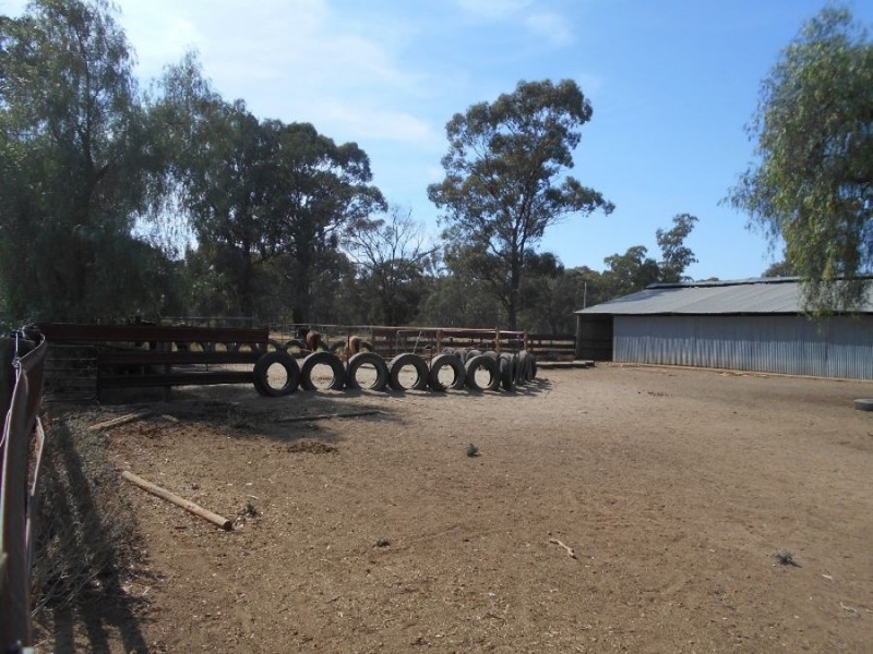 102-104 Barooga St, Berrigan NSW 2712