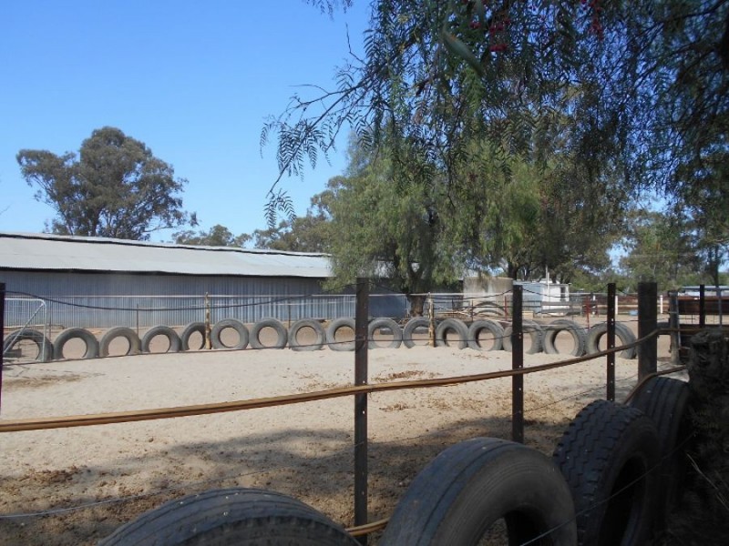 102-104 Barooga St, Berrigan NSW 2712