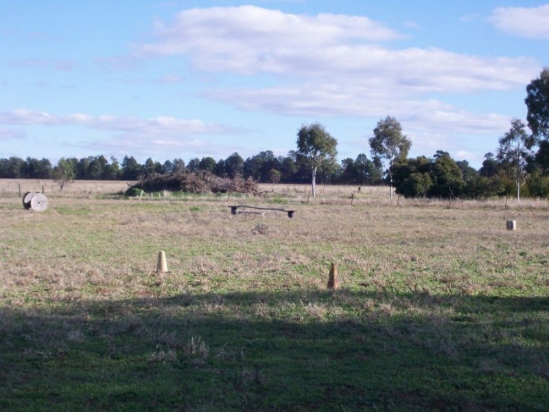 3-5 McLaren St, Oaklands NSW 2646