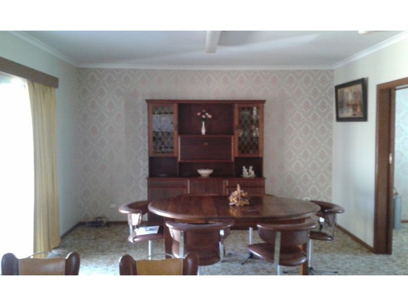 42 Cobram St, Berrigan NSW 2712