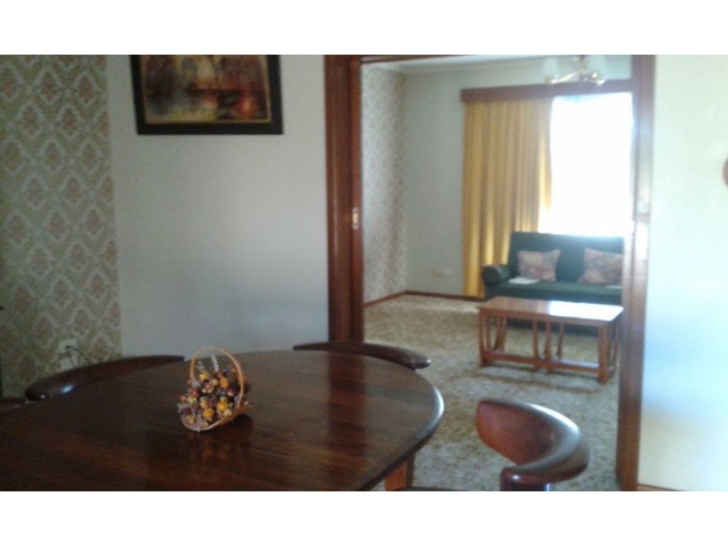 42 Cobram St, Berrigan NSW 2712