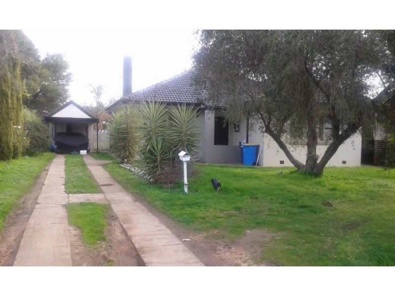 9 Barooga Street, Berrigan NSW 2712