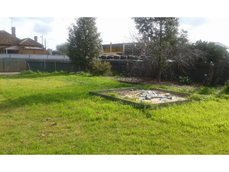 9 Barooga Street, Berrigan NSW 2712