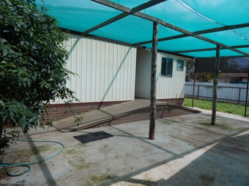 60 Buller Street, Oaklands NSW 2646