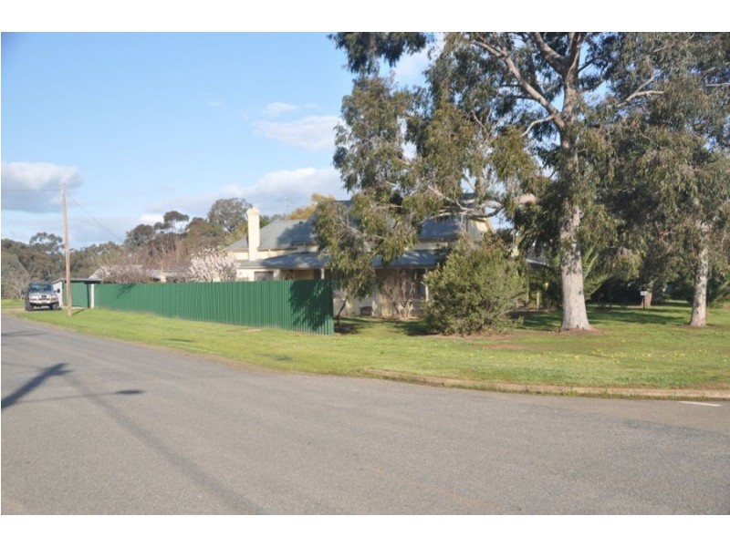 “KILPURUNA” Barooga St, Berrigan NSW 2712