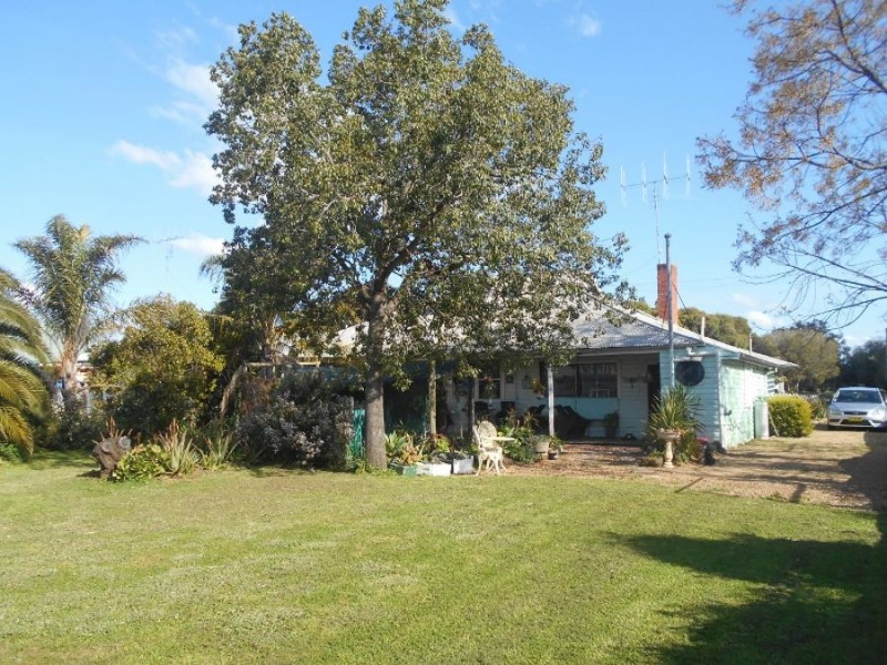 23 Stewart St, Berrigan NSW 2712