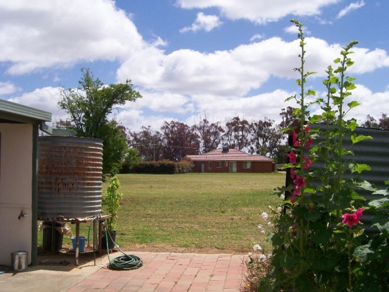 14 Flynn St, Berrigan NSW 2712