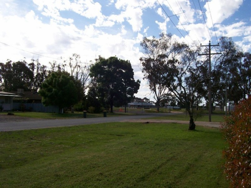 8-10 Flynn St, Berrigan NSW 2712