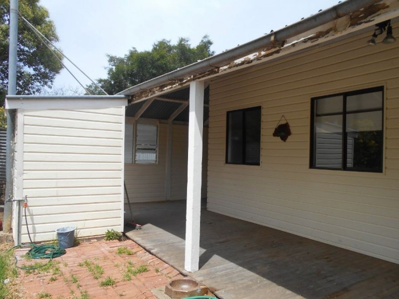 26 Drummond St, Berrigan NSW 2712