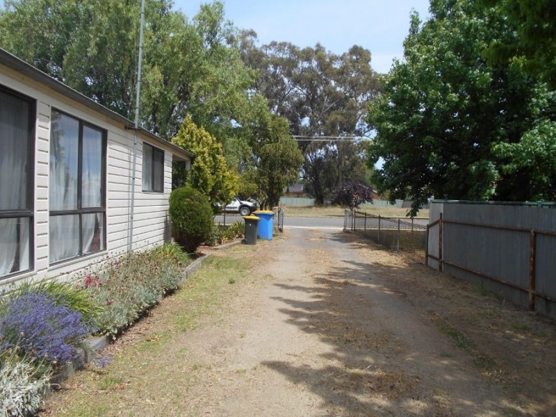 26 Drummond St, Berrigan NSW 2712