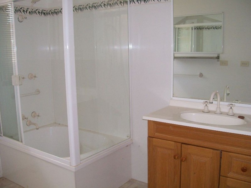 13 William St, Berrigan NSW 2712