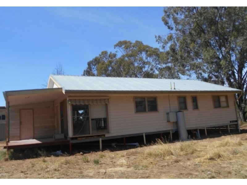 13 William St, Berrigan NSW 2712