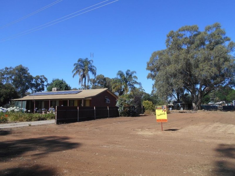 85 Denison St, Berrigan NSW 2712
