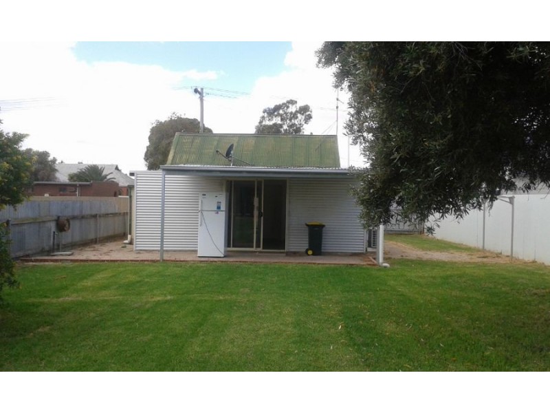 5 Mitchell Street, Berrigan NSW 2712